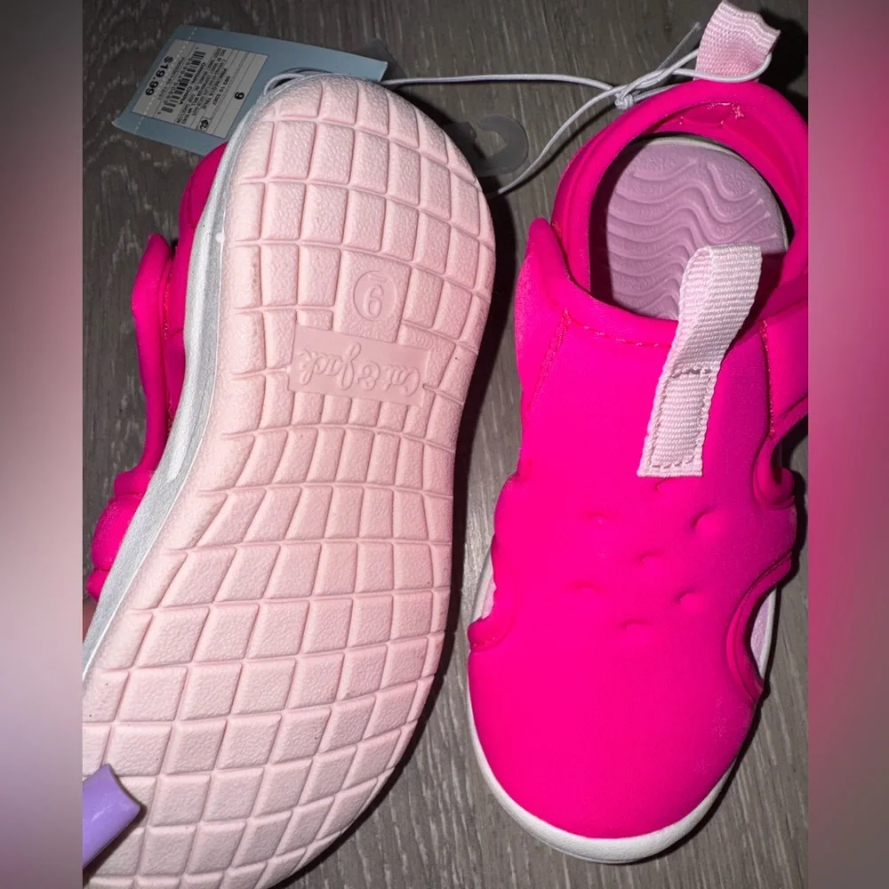 Cat & Jack Toddler Girls Hot Pink Supportive Water Shoes, Sz 9